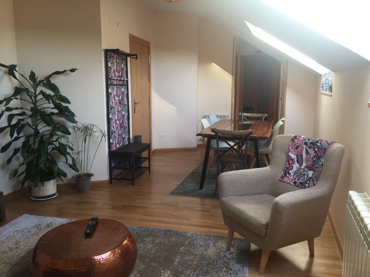 לאון Apartamento Conde Luna מראה חיצוני תמונה