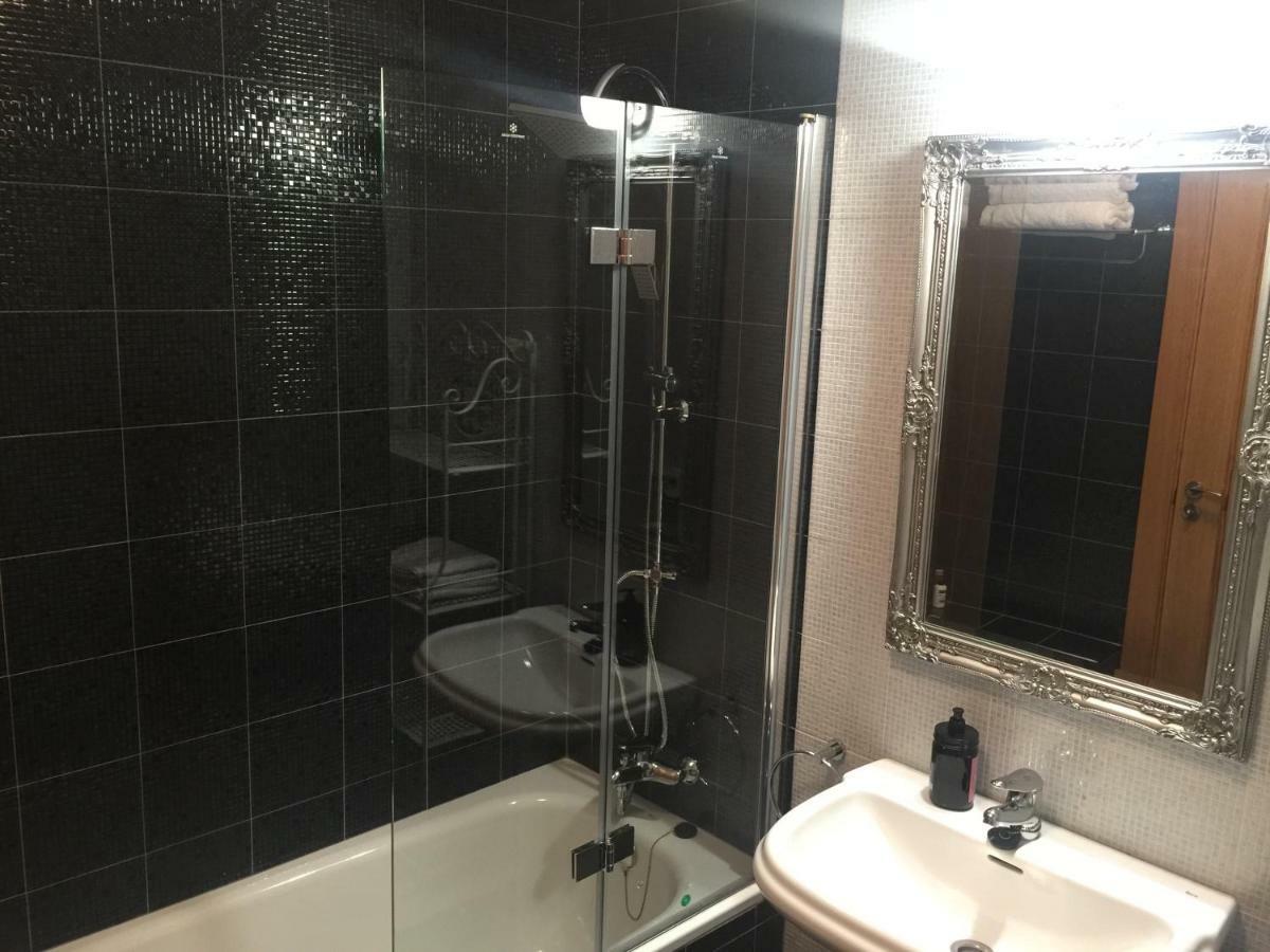 לאון Apartamento Conde Luna מראה חיצוני תמונה